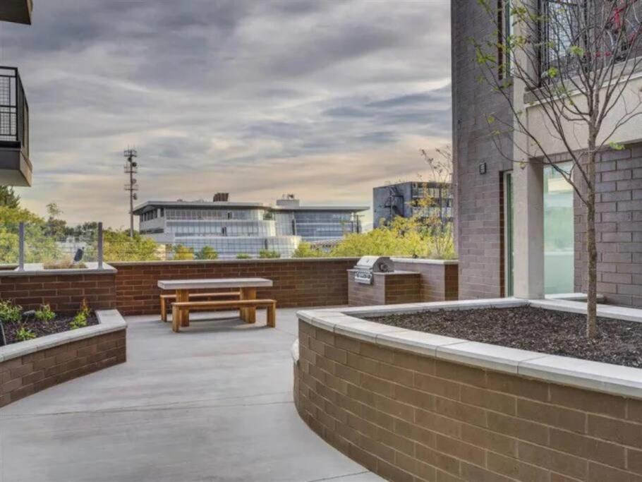 Appartamento Lux 2 Bd Boho In Heart Of Slc Salt Lake City Esterno foto