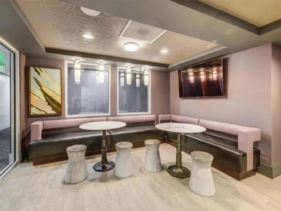 Appartamento Lux 2 Bd Boho In Heart Of Slc Salt Lake City Esterno foto