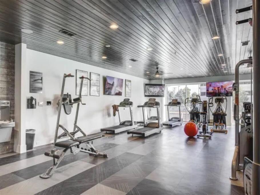 Appartamento Lux 2 Bd Boho In Heart Of Slc Salt Lake City Esterno foto